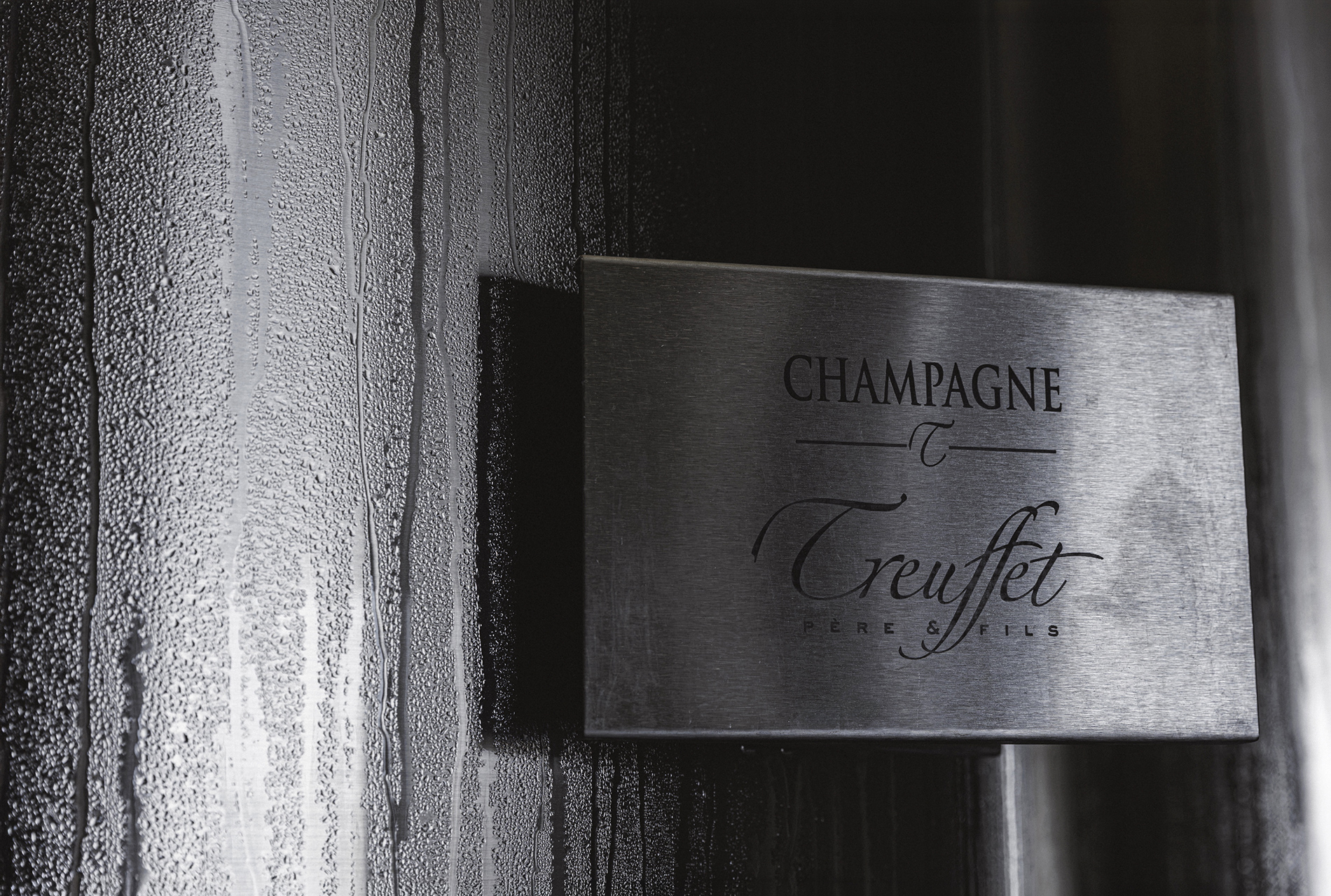 Champagne Treuffet house sign
